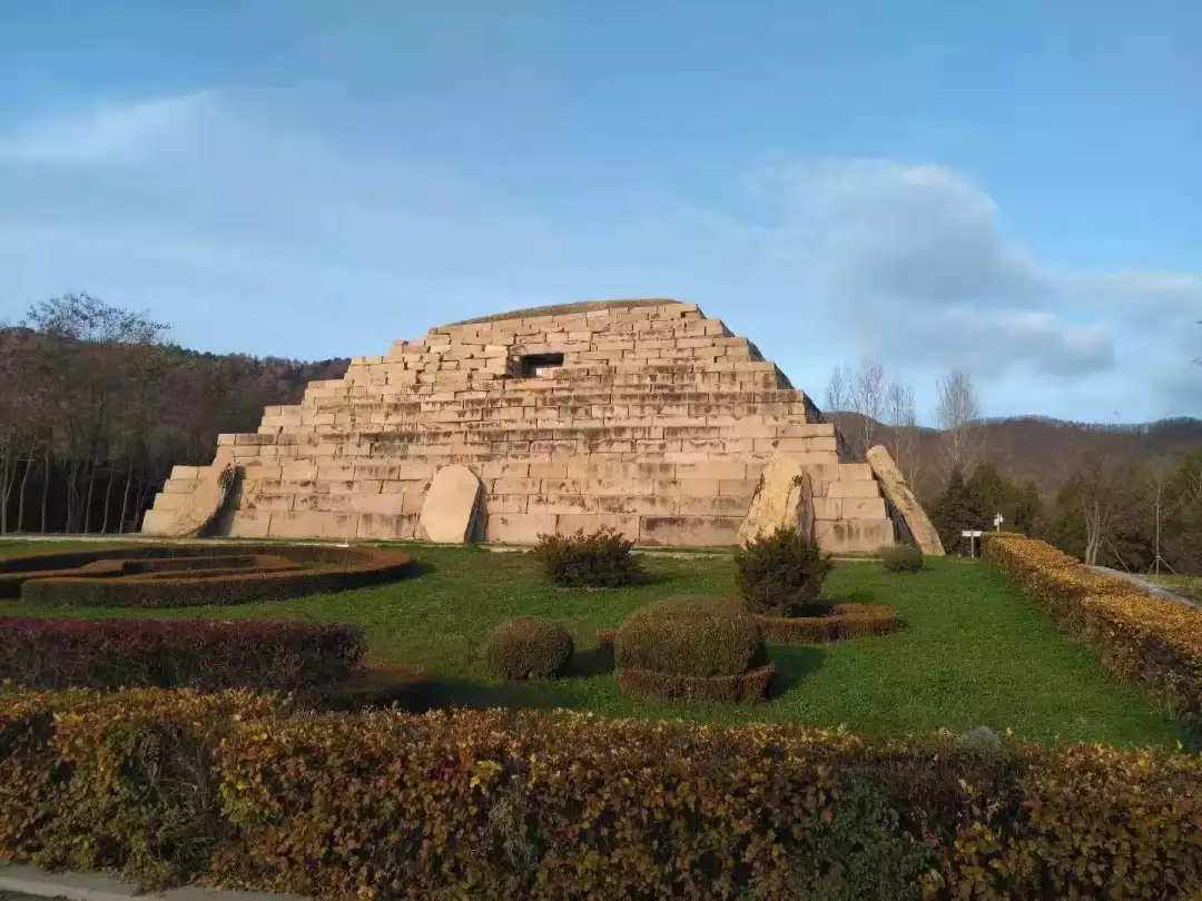 游辩中国四十四 石头记