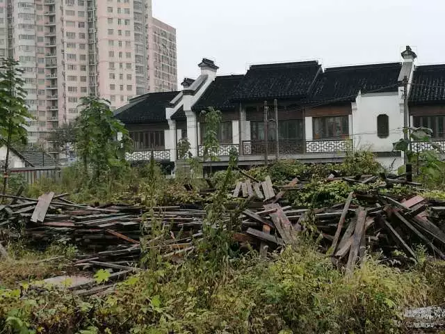 游辩中国三十六 凤去台空江自流 